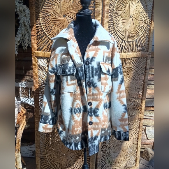 Elan Women's Patterned Jacket - Black, Brown, White_Large - Picture 3 of 9